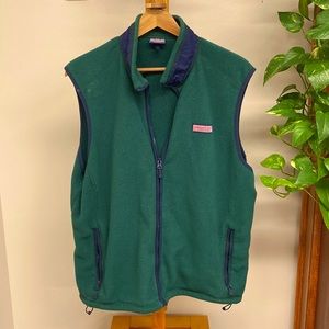Large Vineyard Vines Vest - Green